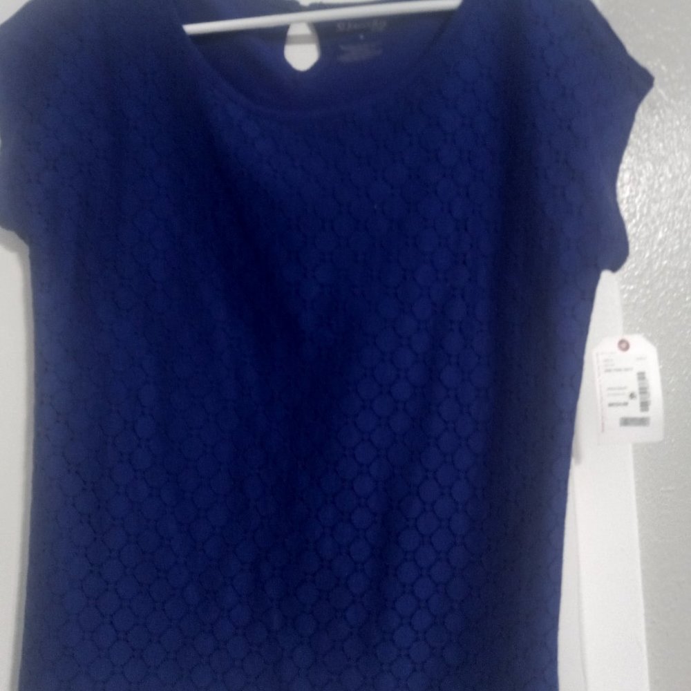 Women shirt
